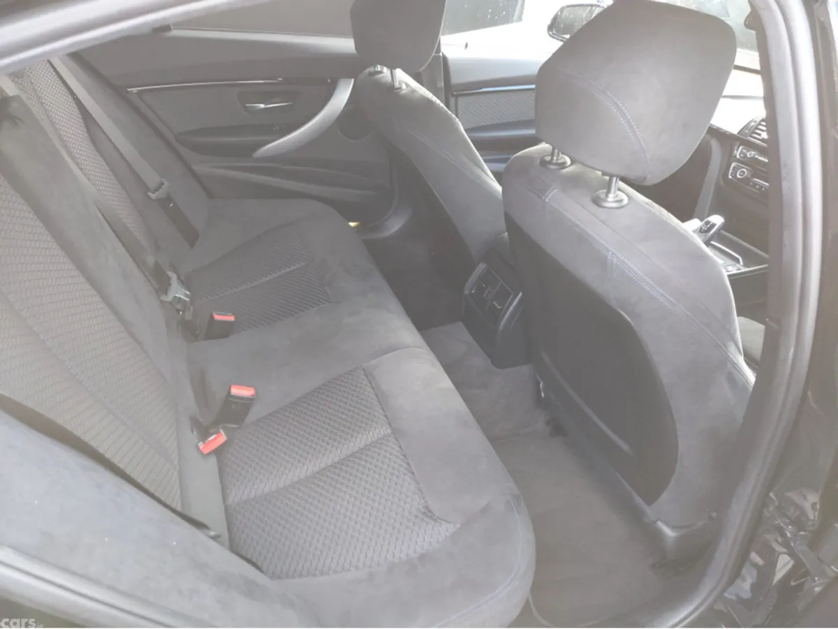 BMW 3-Series Saloon, Petrol, 2017, Black
