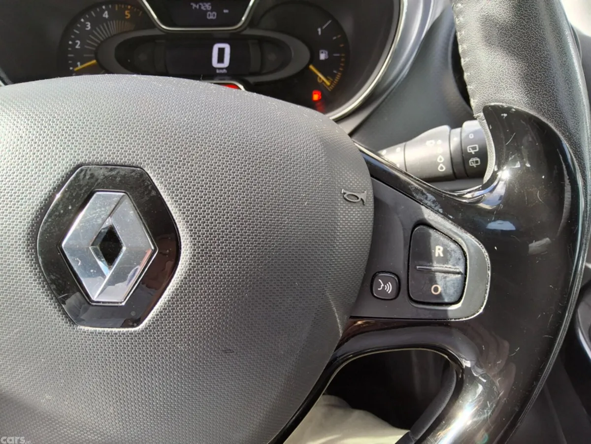 Renault Captur Hatchback, Diesel, 2016, Blue