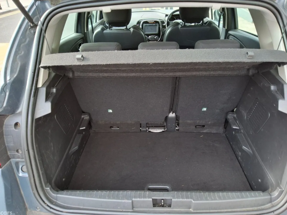 Renault Captur Hatchback, Diesel, 2016, Blue