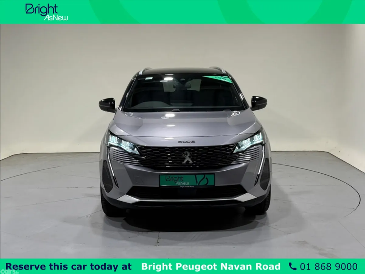 Peugeot 5008 MPV, Petrol, 2023, Grey