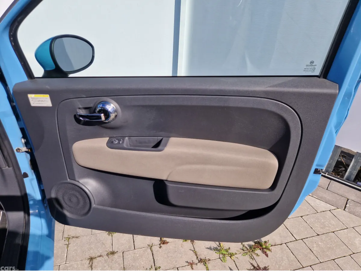Fiat 500 Hatchback, Petrol, 2015, Blue