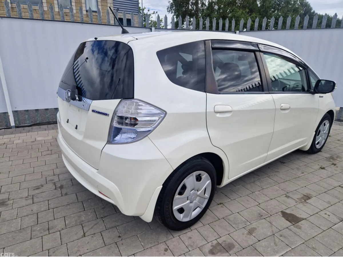 Honda Fit Hatchback, Petrol Hybrid, 2012, White