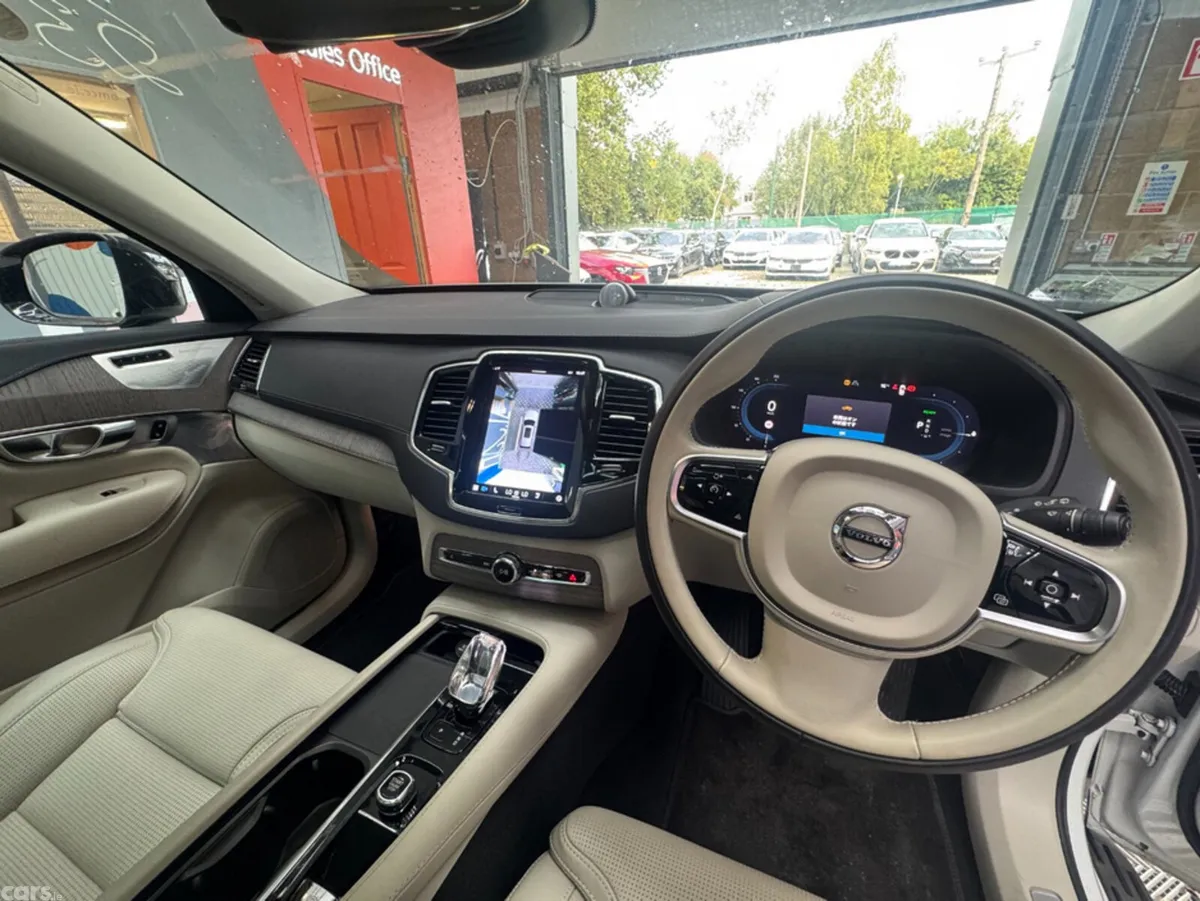 Volvo XC90 SUV, Petrol Plug-in Hybrid, 2023, White