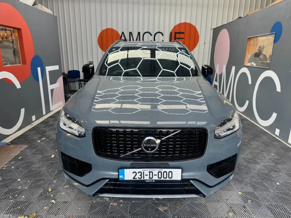 Volvo XC90 SUV, Petrol Plug-in Hybrid, 2023, Grey