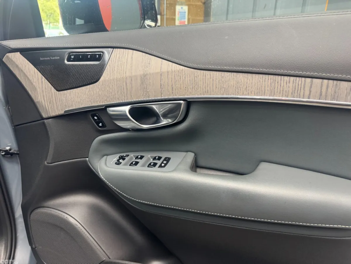 Volvo XC90 SUV, Petrol Plug-in Hybrid, 2023, Grey