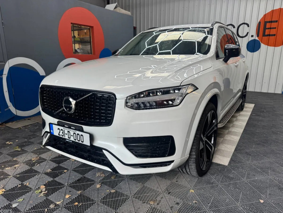 Volvo XC90 SUV, Petrol Plug-in Hybrid, 2023, White
