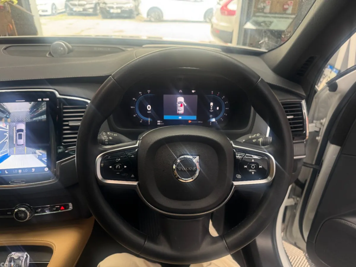 Volvo XC90 SUV, Petrol Hybrid, 2023, White