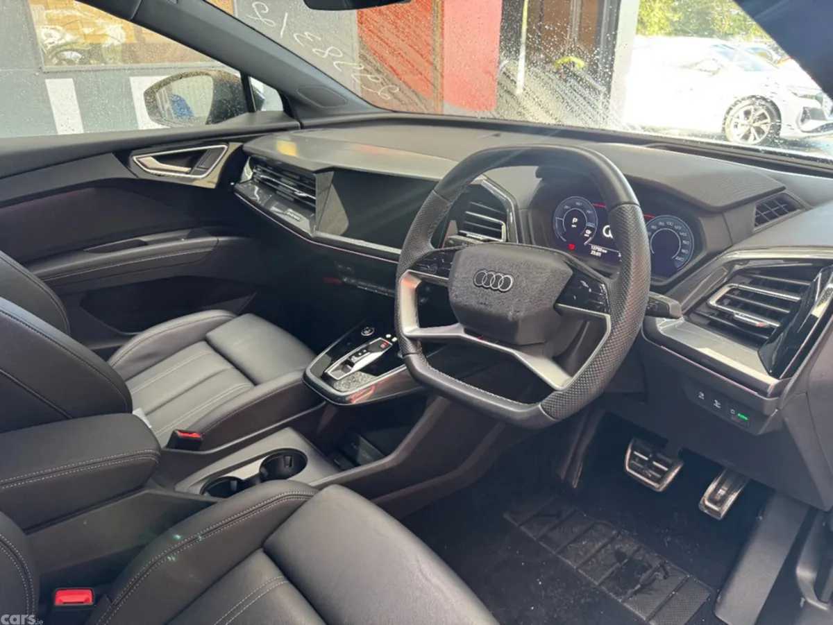 Audi Q4 e-tron SUV, Electric, 2024, Black