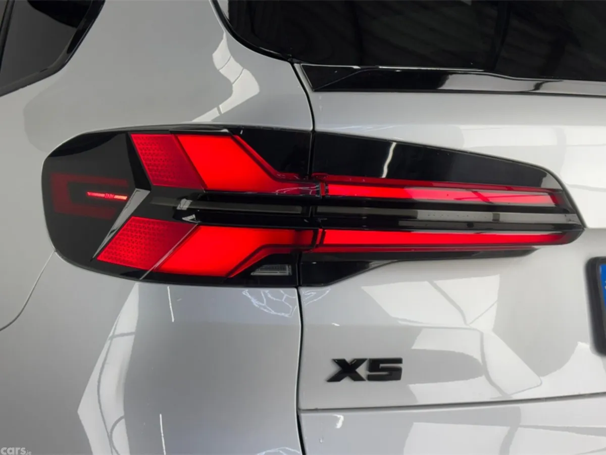 BMW X5 SUV, Petrol Plug-in Hybrid, 2023, White