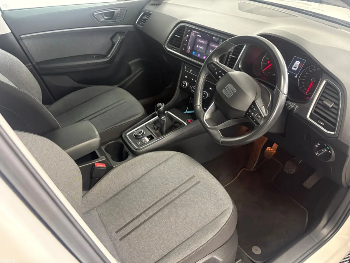 SEAT Ateca Estate, Petrol, 2021, White