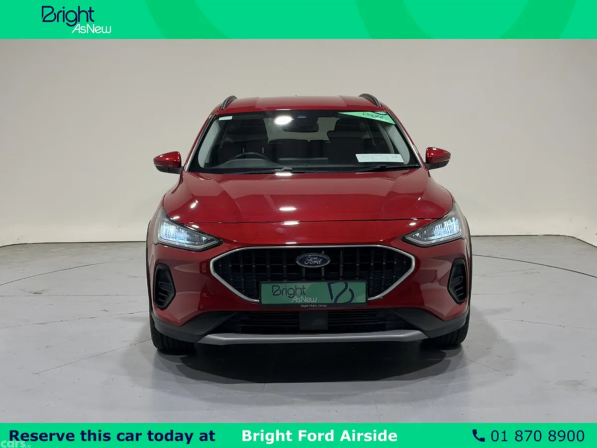 Ford Focus Estate, Petrol, 2022, Red