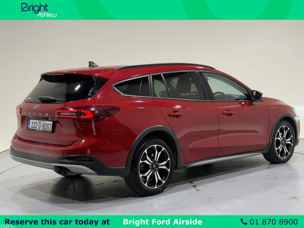 Ford Focus Estate, Petrol, 2022, Red