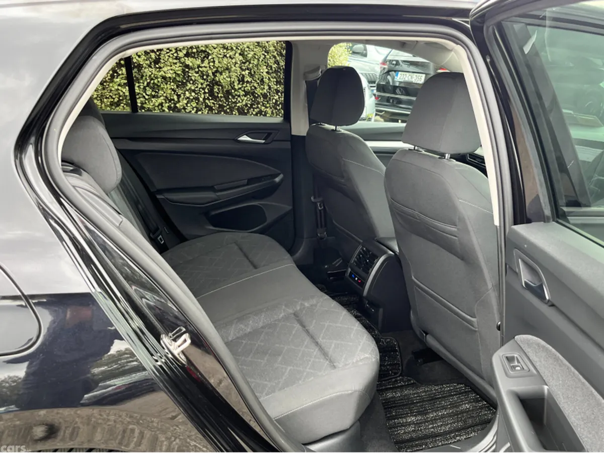 Volkswagen Golf Hatchback, Diesel, 2024, White