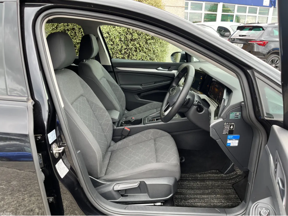 Volkswagen Golf Hatchback, Diesel, 2024, White