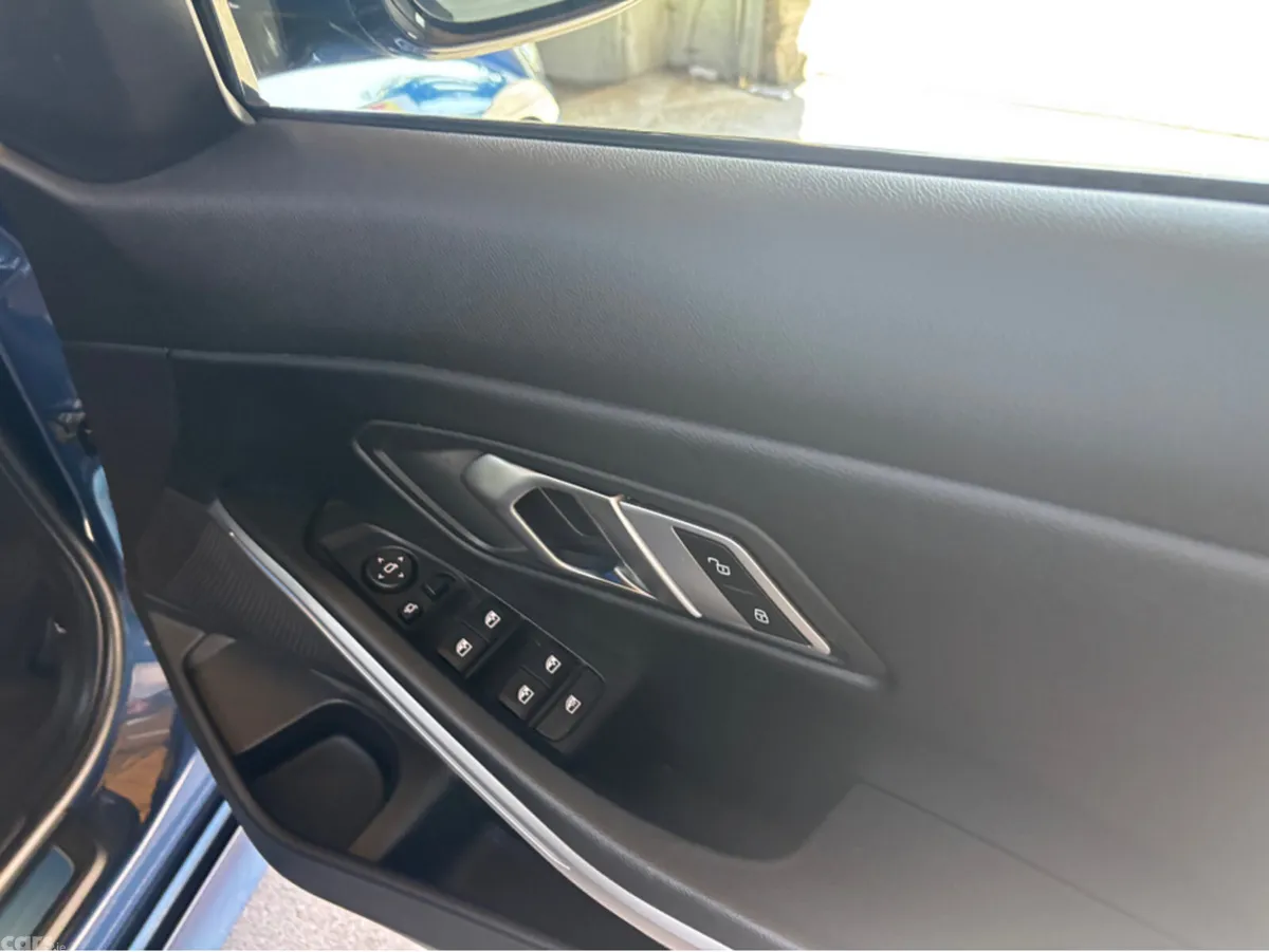 BMW 3-Series Saloon, Diesel, 2023, Blue