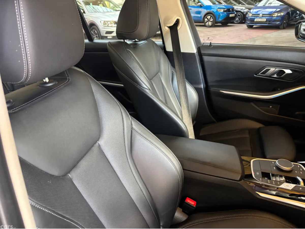 BMW 3-Series Saloon, Diesel, 2023, Blue