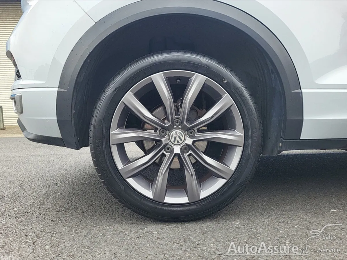 Volkswagen T-Roc Hatchback, Petrol, 2019, White