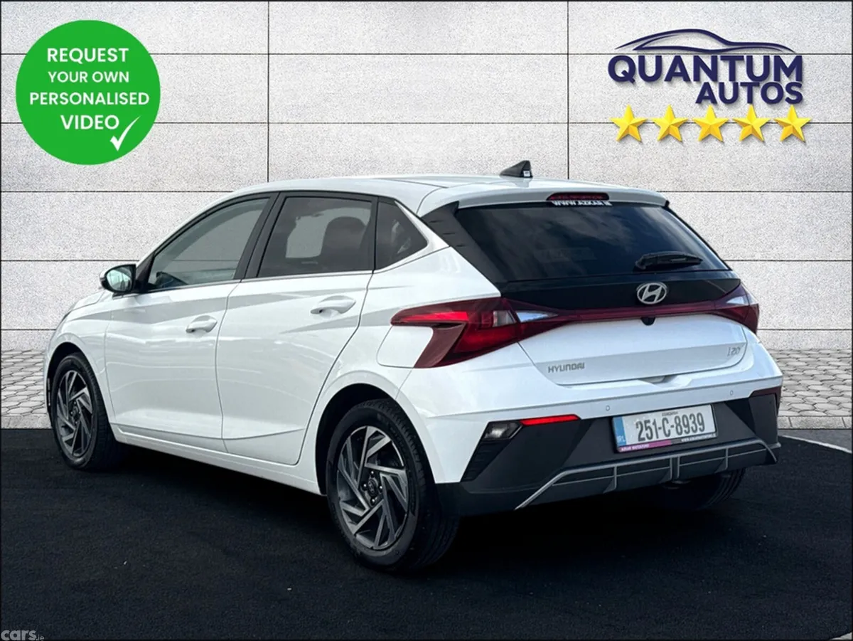Hyundai i20 Hatchback, Petrol, 2025, White