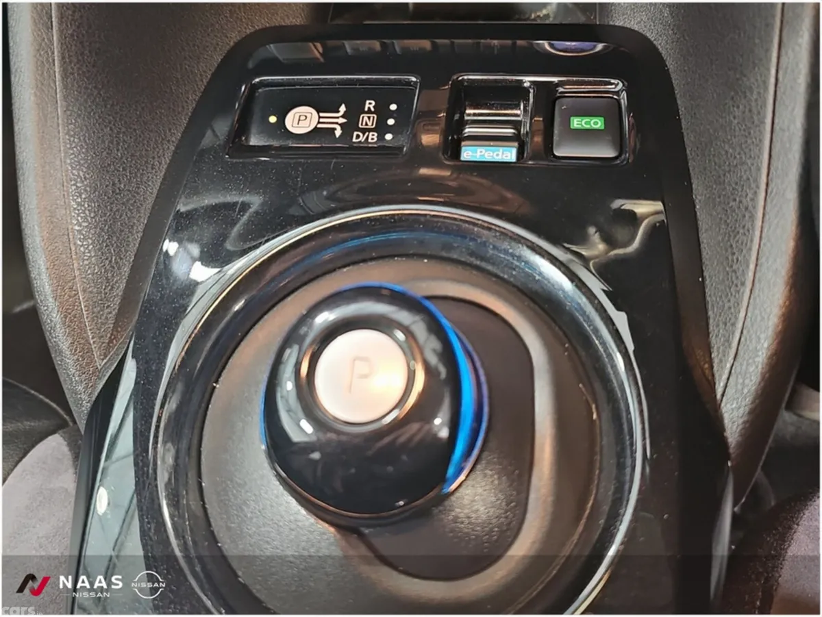 Nissan Leaf Hatchback, Electric, 2025, Blue