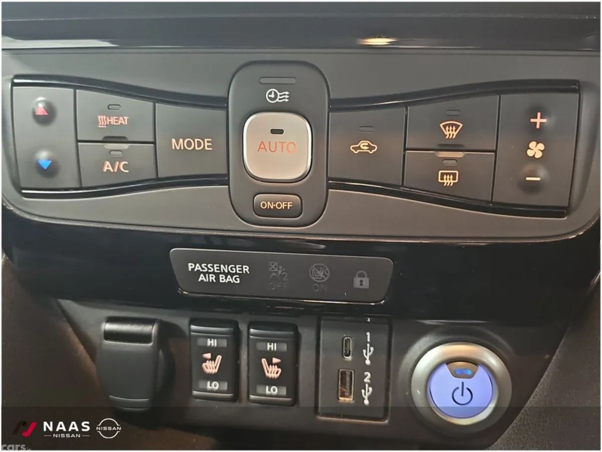 Nissan Leaf Hatchback, Electric, 2025, Blue