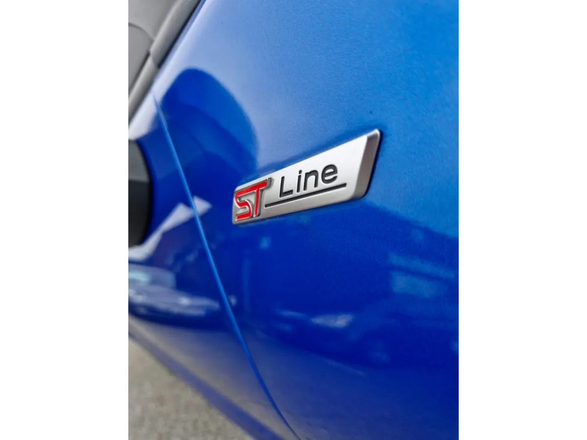 Ford Puma MPV, Petrol Hybrid, 2021, Blue