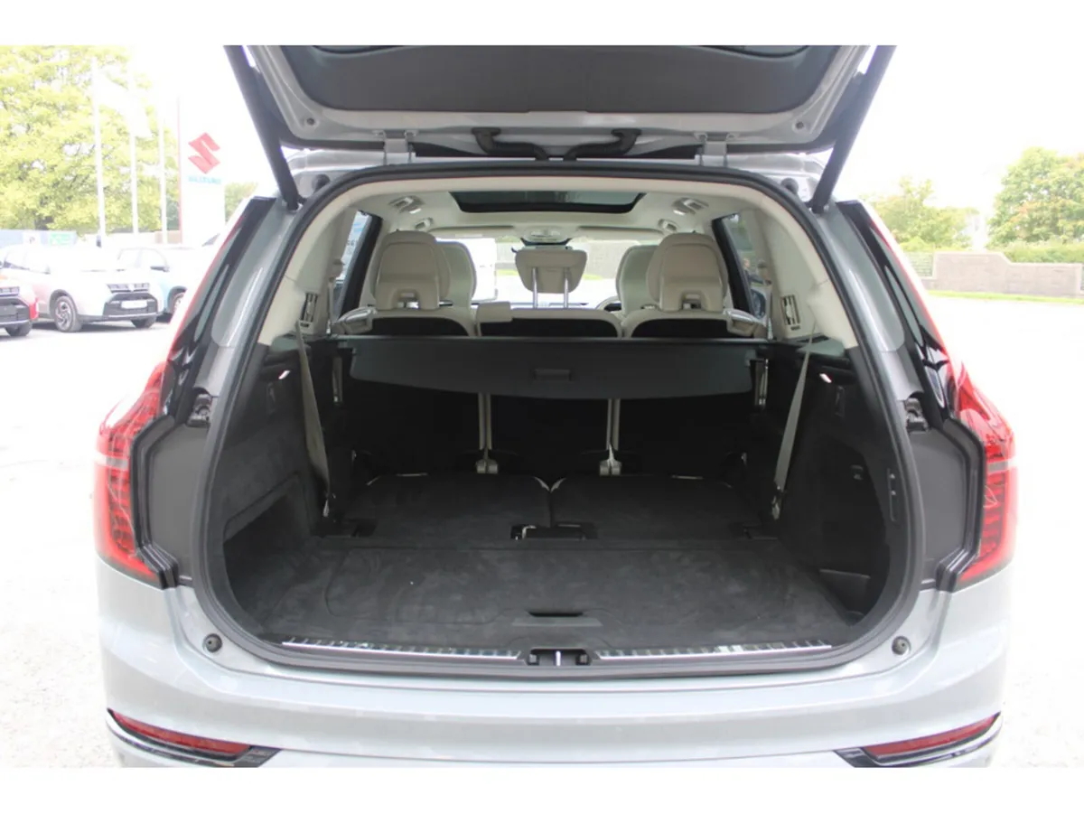 Volvo XC90 Estate, Petrol Hybrid, 2025, Grey