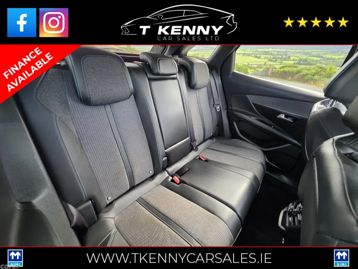 Peugeot 3008 MPV, Diesel, 2021, Grey