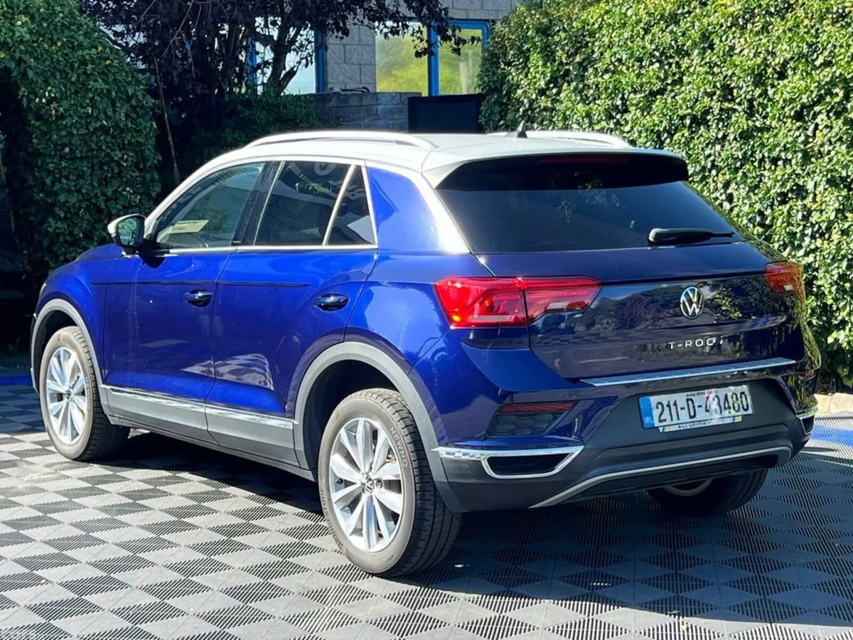 Volkswagen T-Roc SUV, Diesel, 2021, Blue