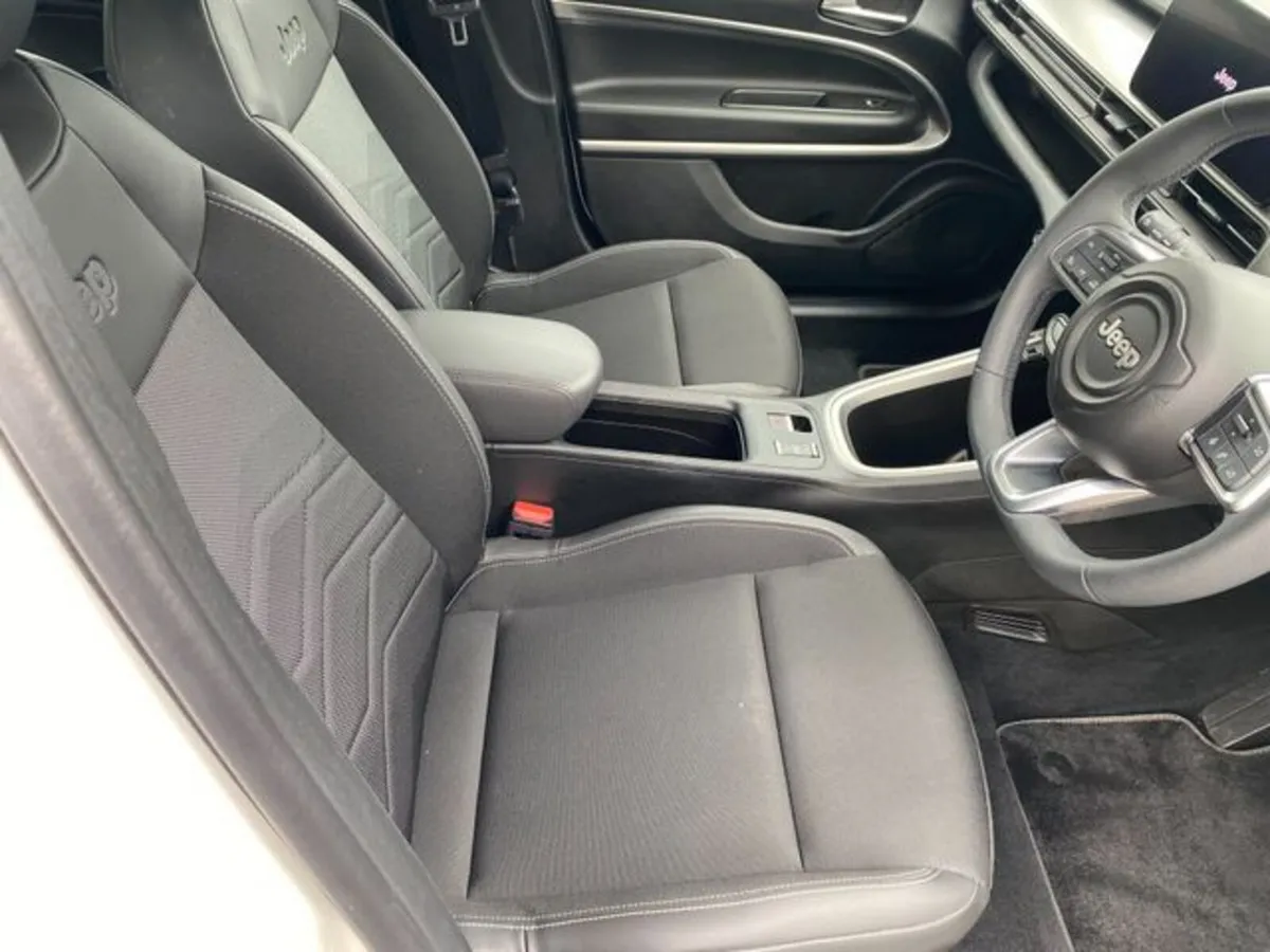 Jeep Avenger SUV, Electric, 2025, White