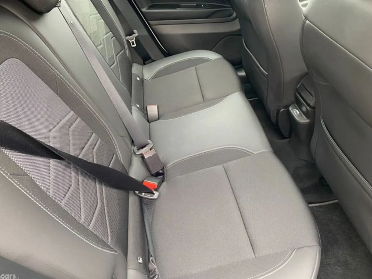 Jeep Avenger SUV, Electric, 2025, White