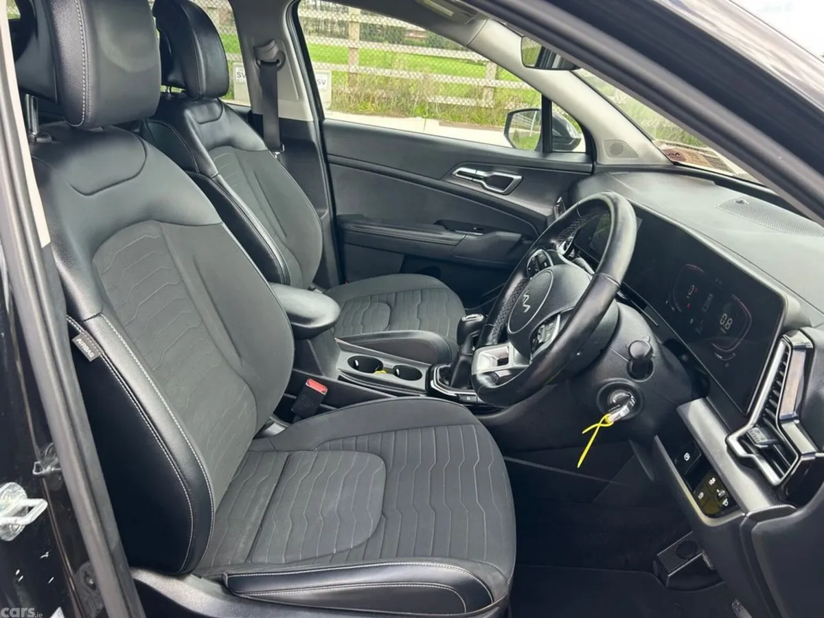 Kia Sportage SUV, Diesel, 2022, Black