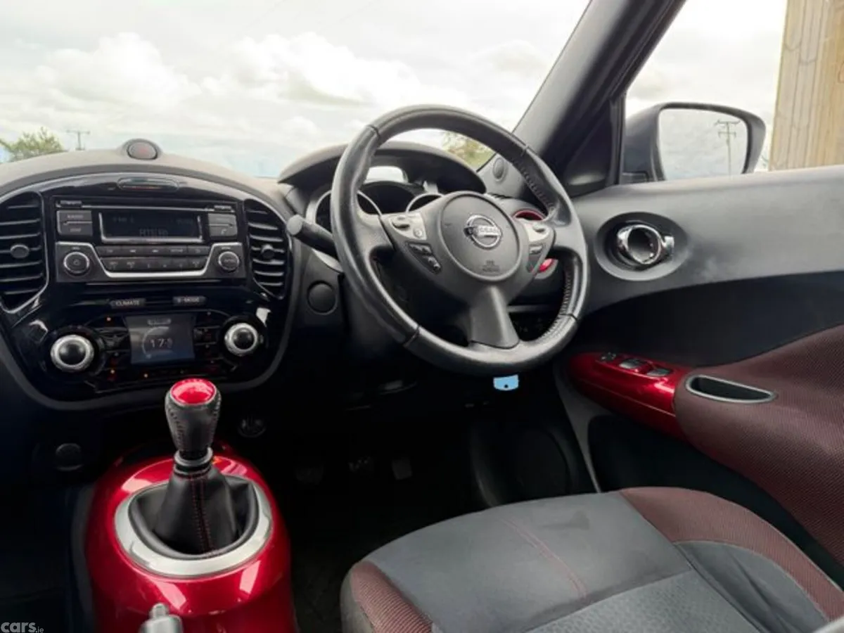 Nissan Juke MPV, Petrol, 2015, Silver