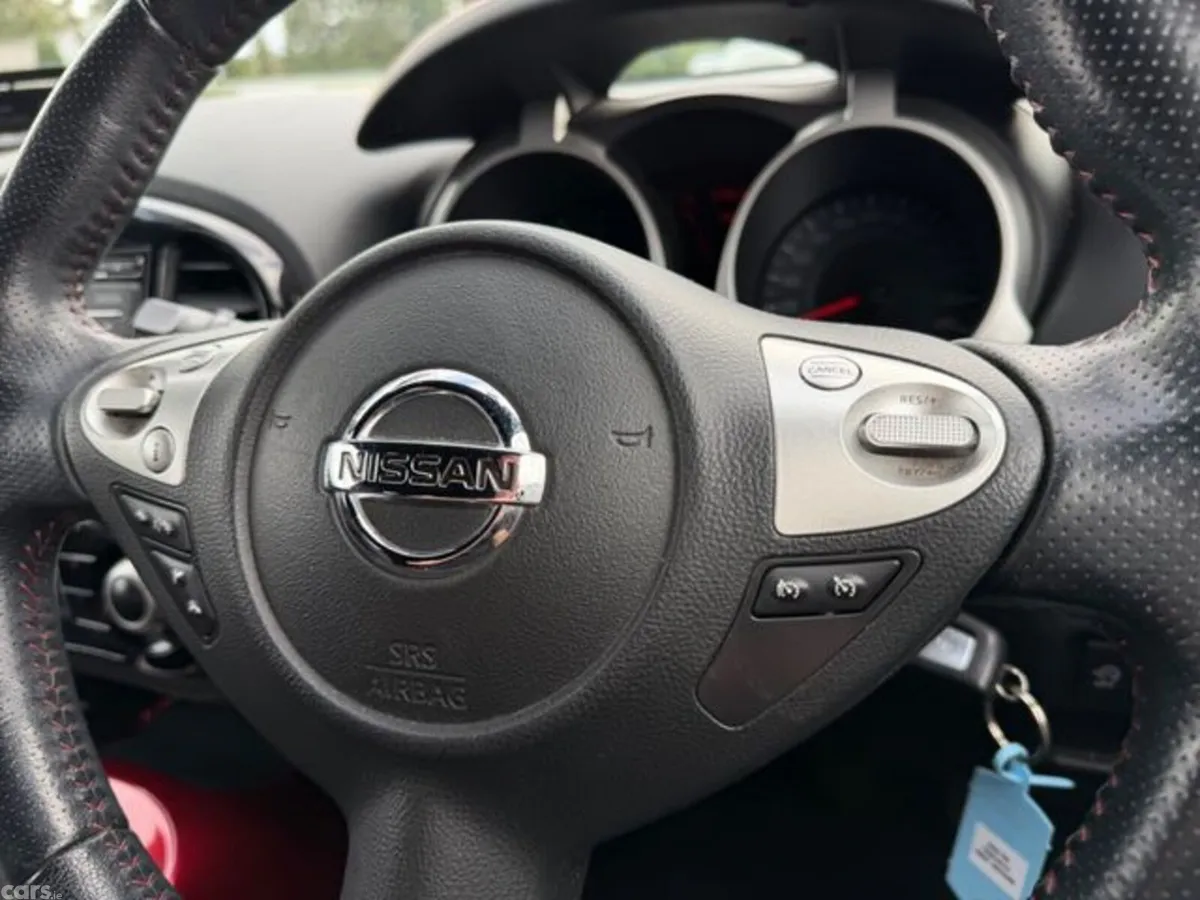 Nissan Juke MPV, Petrol, 2015, Silver