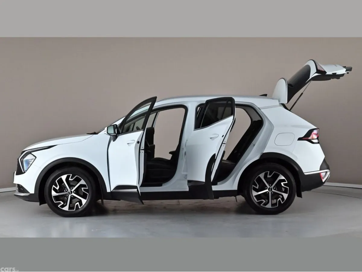 Kia Sportage SUV, Diesel, 2024, White
