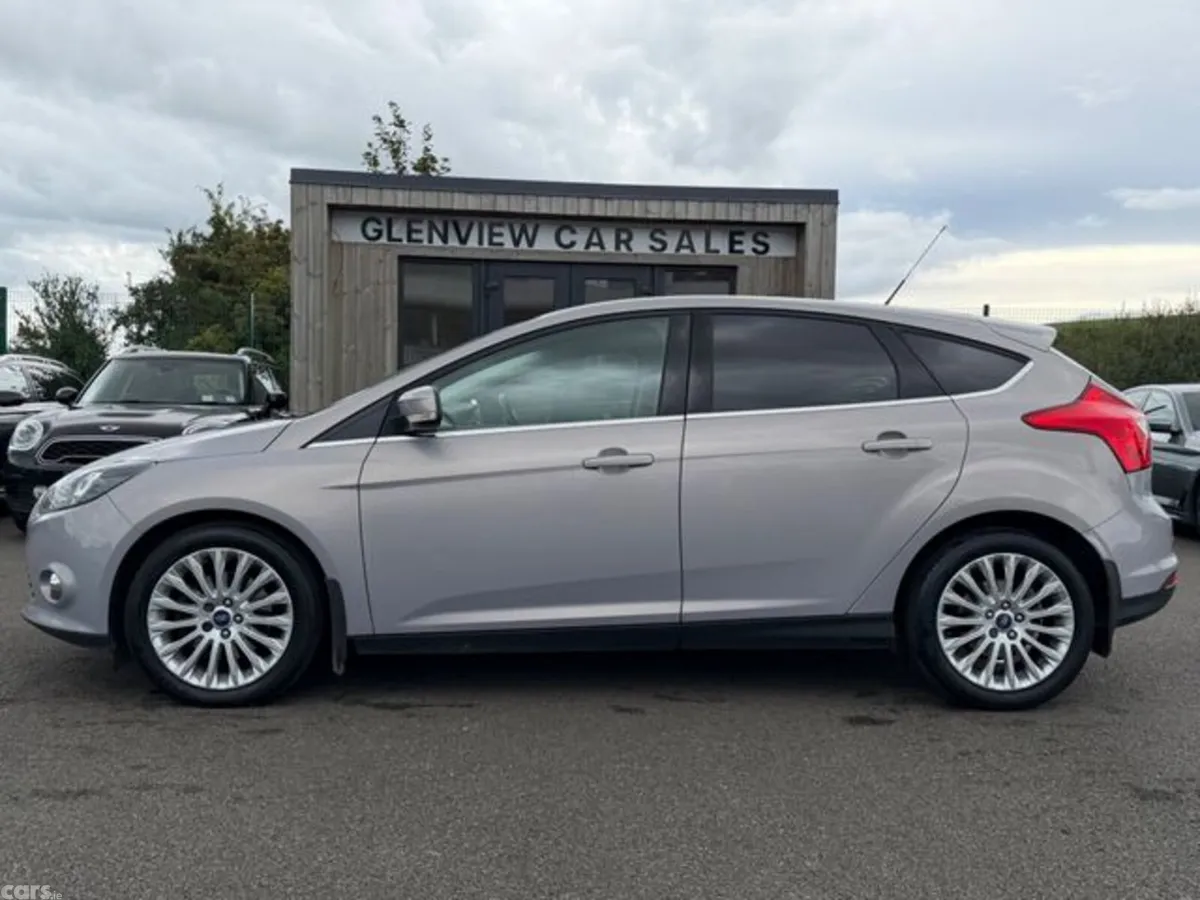 Ford Focus Hatchback, Diesel, 2013, Grey