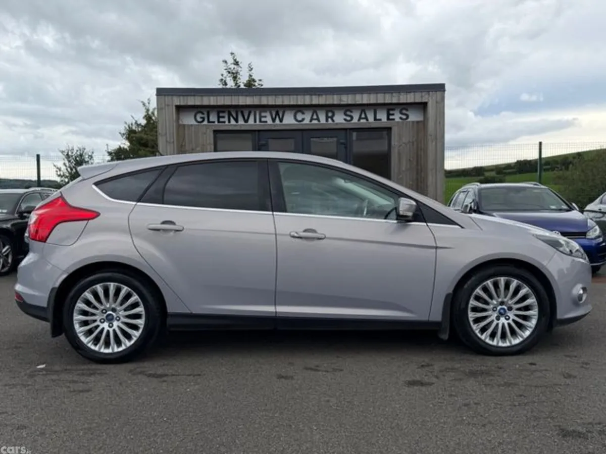 Ford Focus Hatchback, Diesel, 2013, Grey