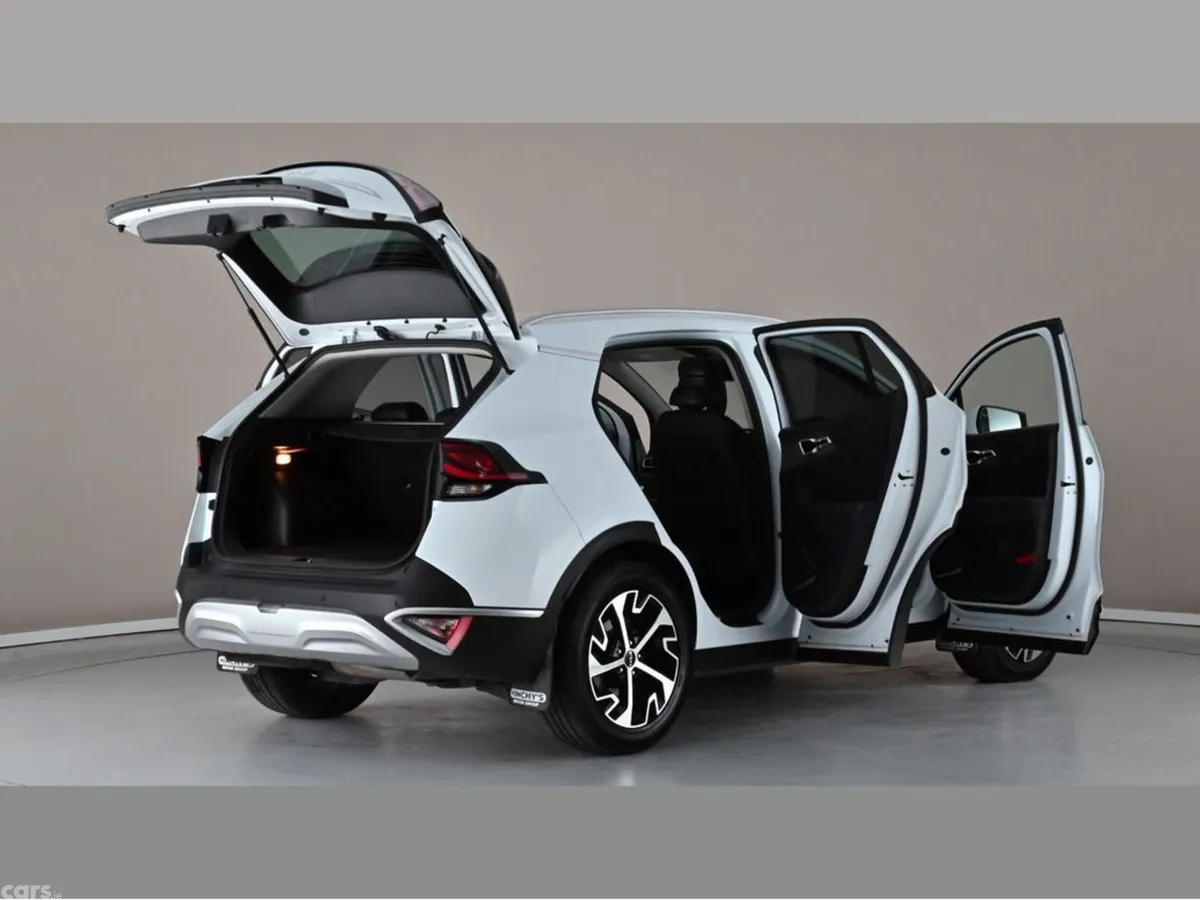 Kia Sportage SUV, Diesel, 2024, White