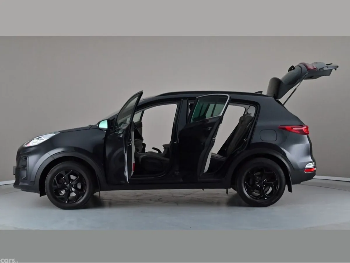Kia Sportage SUV, Diesel Hybrid, 2022, Black