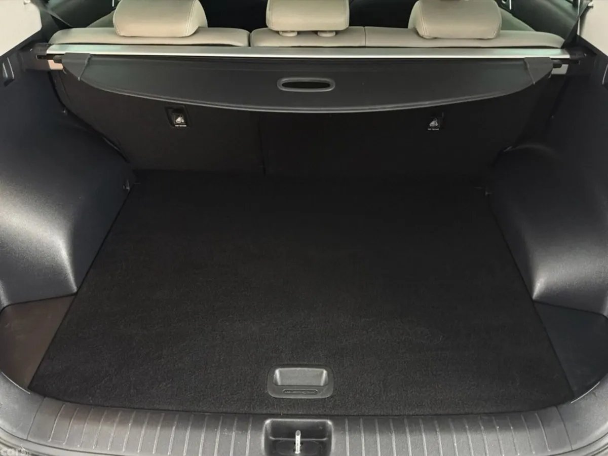 Kia Sportage SUV, Diesel Hybrid, 2022, Black