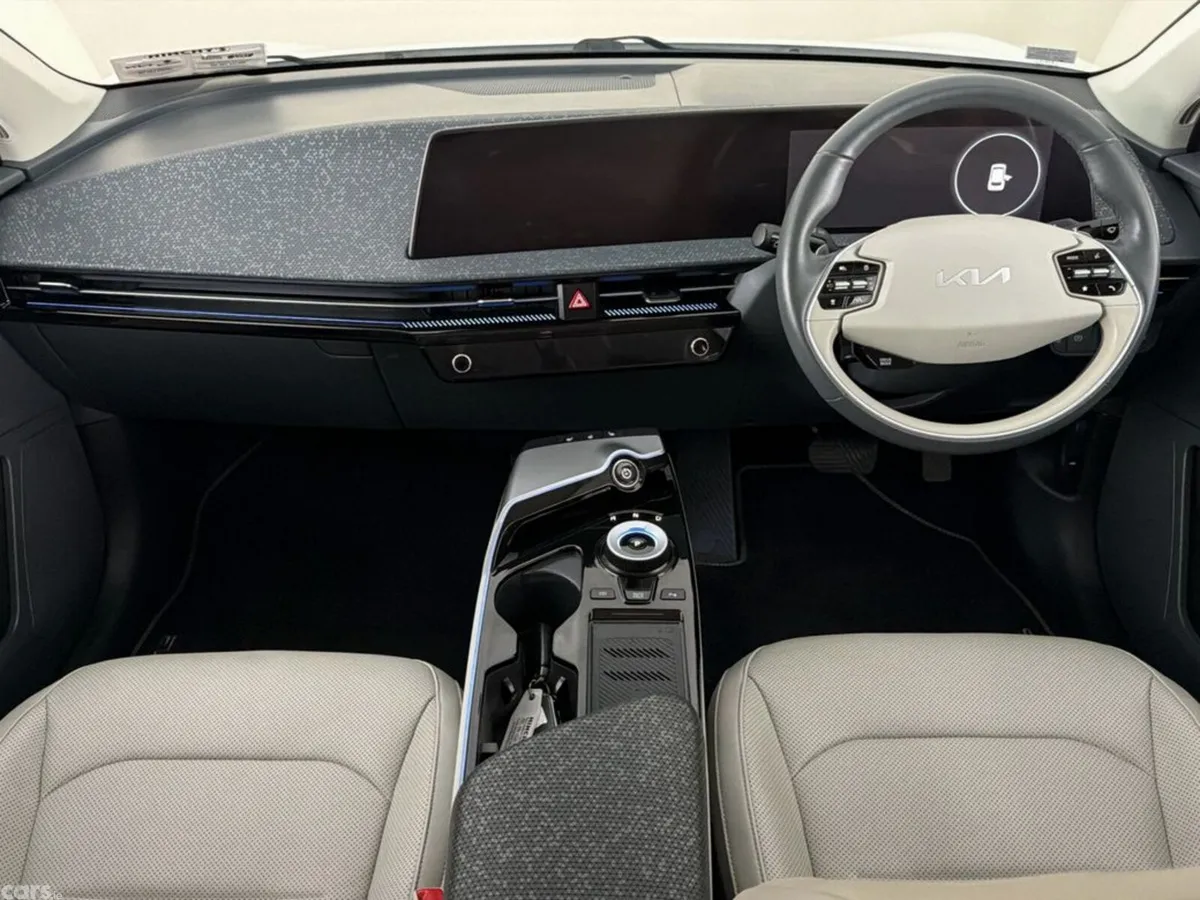 Kia EV6 MPV, Electric, 2022, White