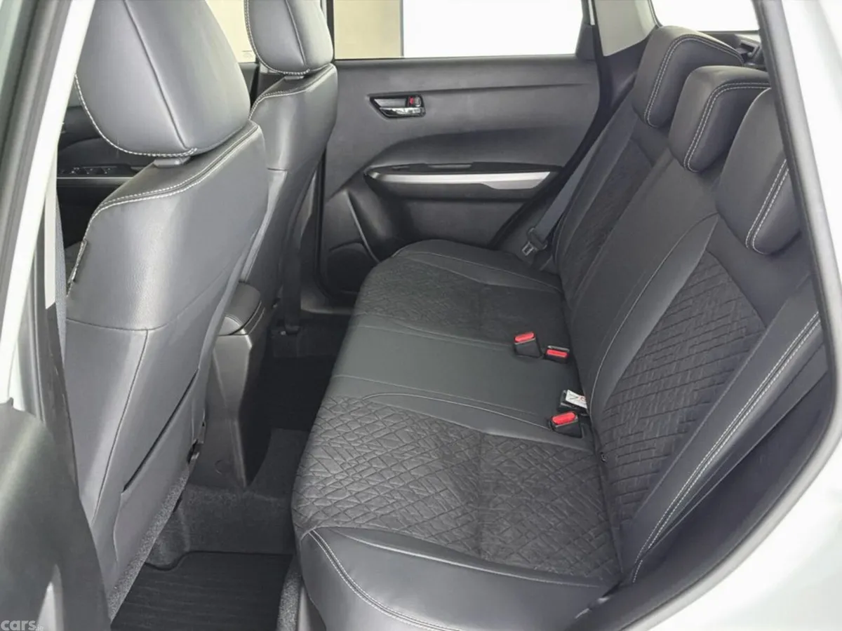 Suzuki Vitara SUV, Petrol Hybrid, 2026, White