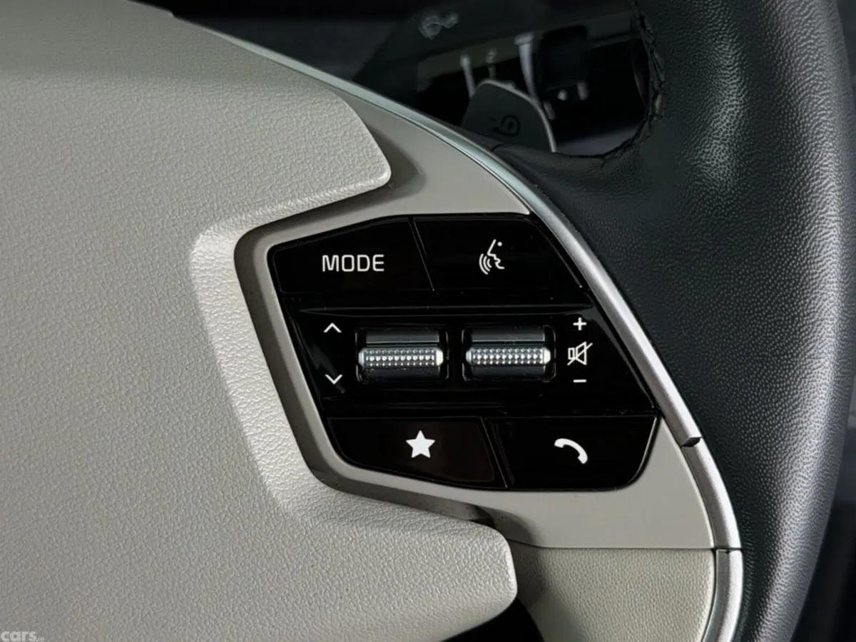 Kia EV6 MPV, Electric, 2022, White