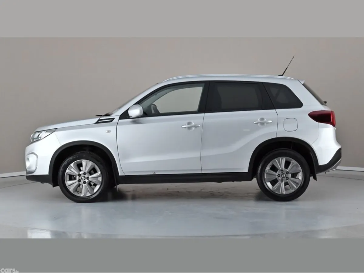 Suzuki Vitara SUV, Petrol, 2024, Grey