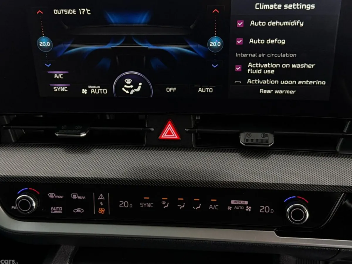 Kia Sportage SUV, Diesel Hybrid, 2024, Orange