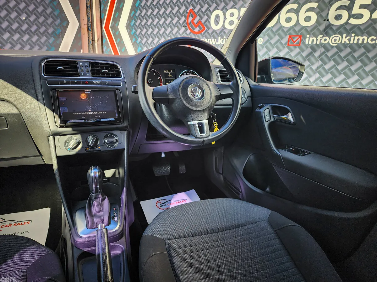 Volkswagen Polo Hatchback, Petrol, 2013, Black