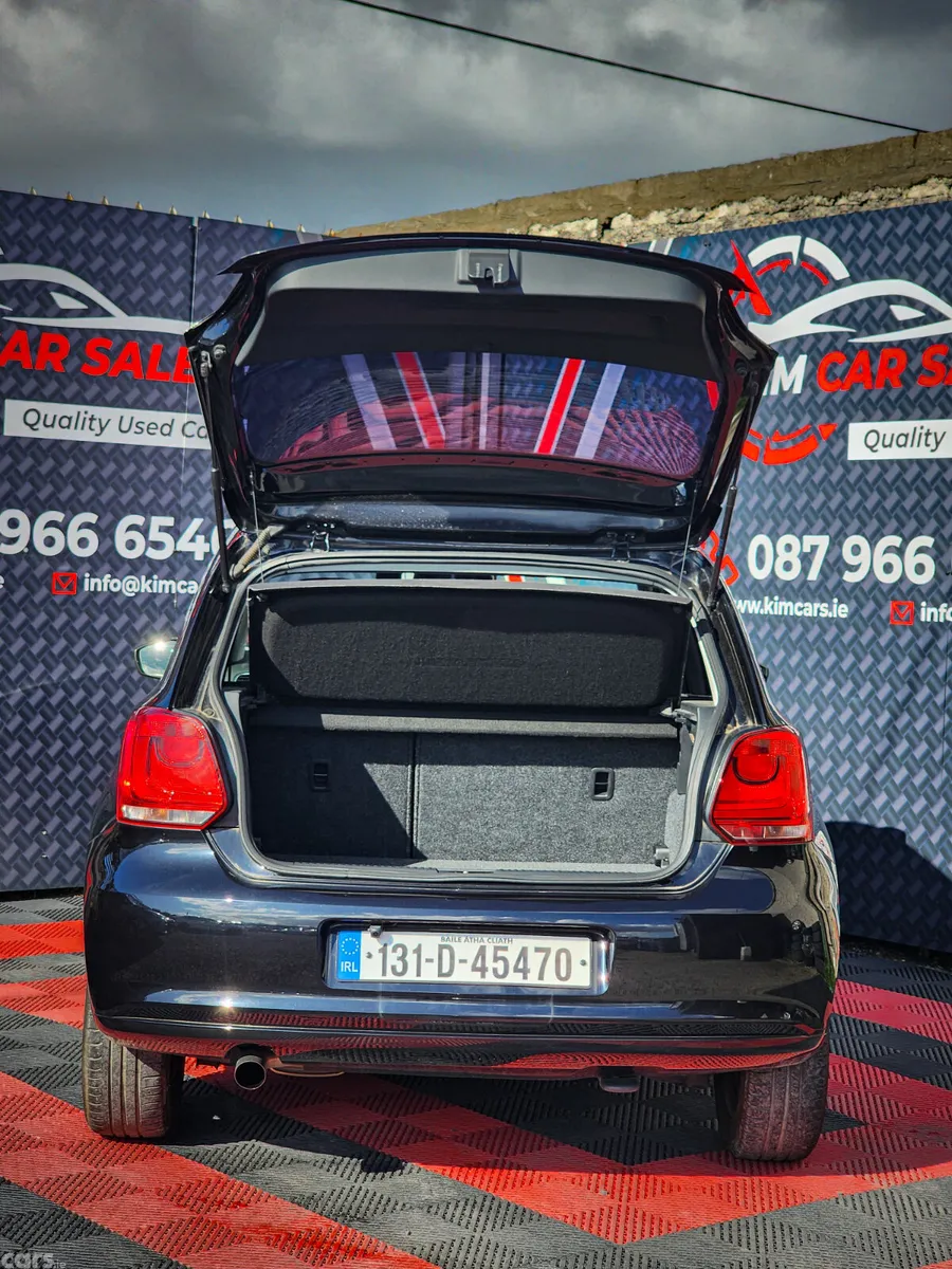 Volkswagen Polo Hatchback, Petrol, 2013, Black
