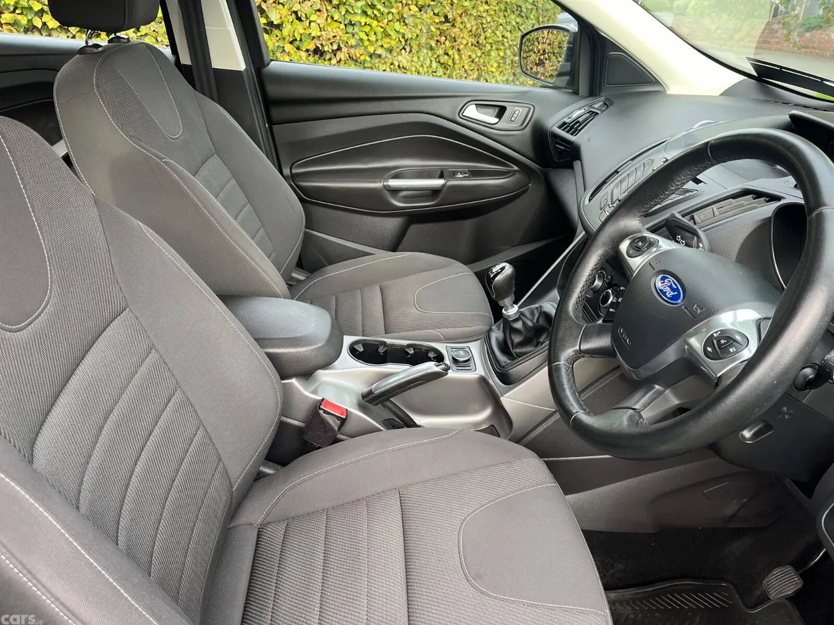 Ford Kuga 2014 2.0 TDCi Zetec*Ford service History, Dublin