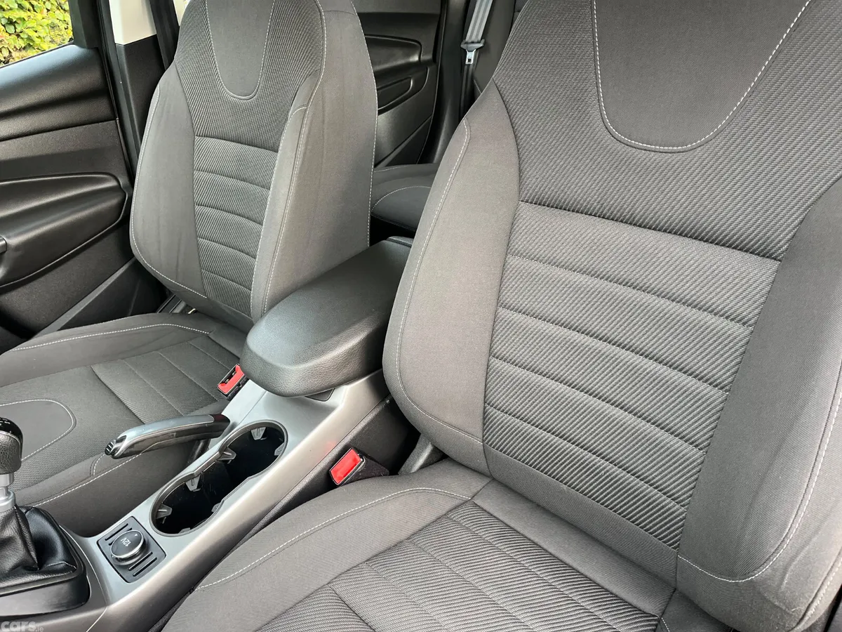 Ford Kuga 2014 2.0 TDCi Zetec*Ford service History, Dublin