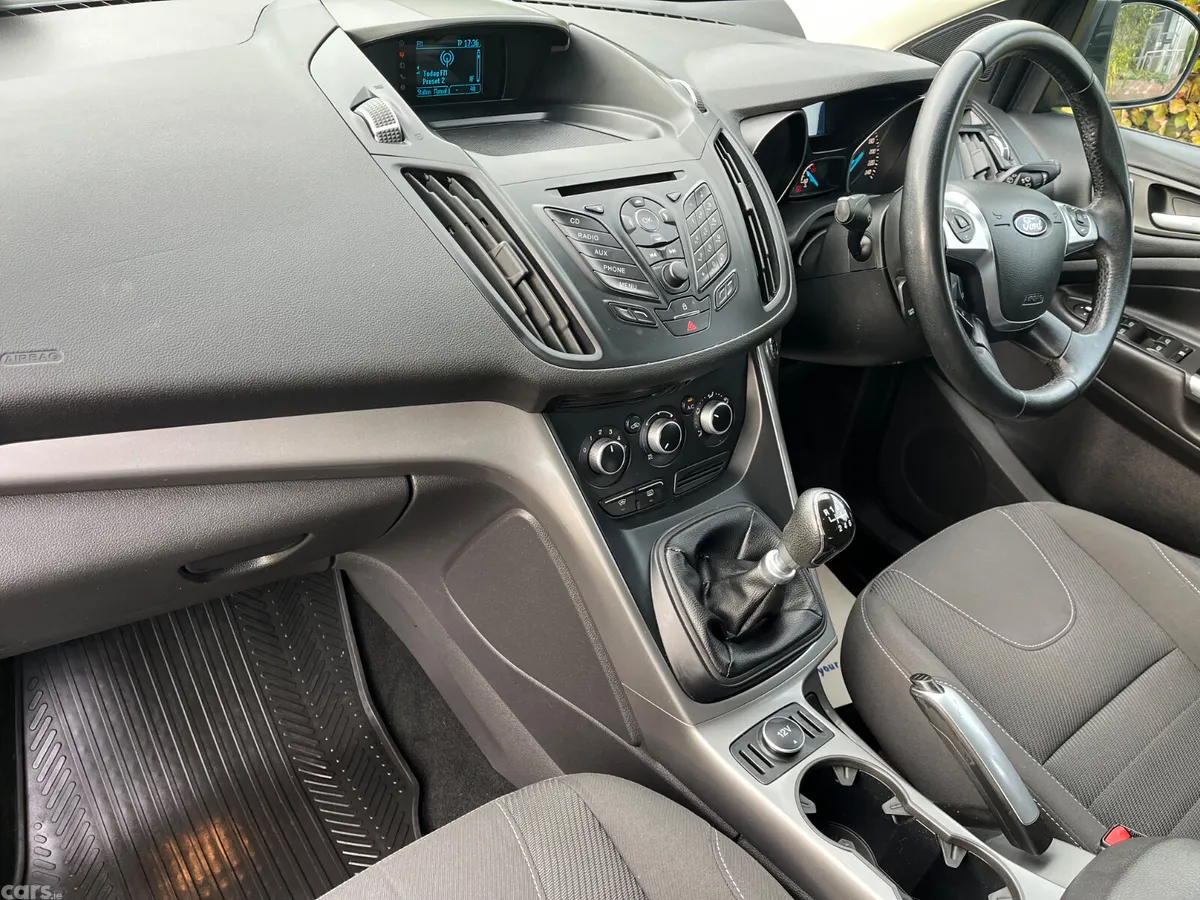 Ford Kuga 2014 2.0 TDCi Zetec*Ford service History, Dublin