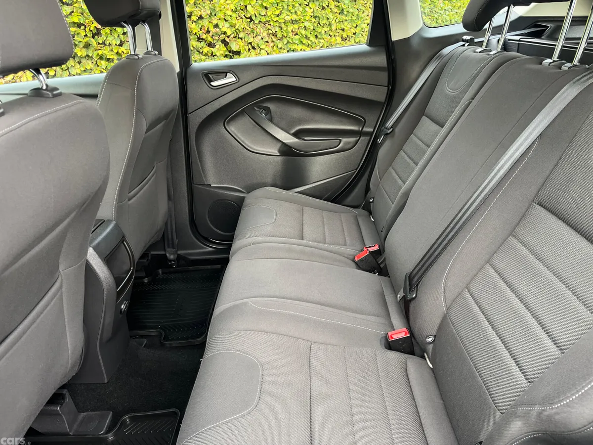 Ford Kuga 2014 2.0 TDCi Zetec*Ford service History, Dublin